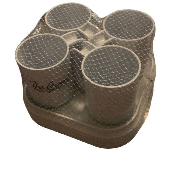 Vintage NEW The Grand A Ballys Casino Resort 4 Plastic Casino Mugs and Tray Set - Picture 3 of 7